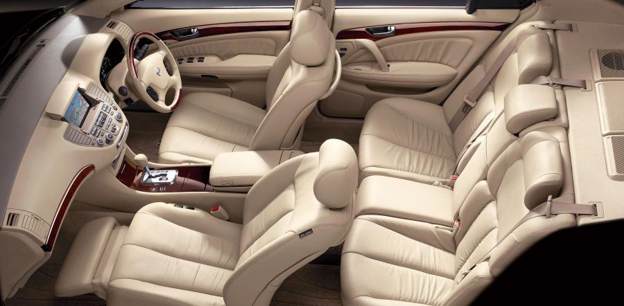  Nissan Cima 2010 года  (фото 5 из 9)